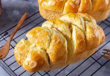 Cách làm bánh mì hoa cúc bằng nồi chiên không dầu Cách làm bánh mì hoa cúc bằng nồi chiên không dầu